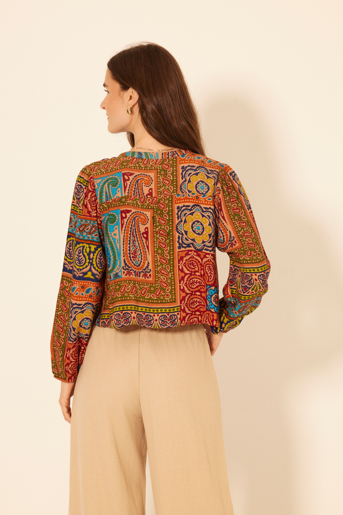Fiji Top