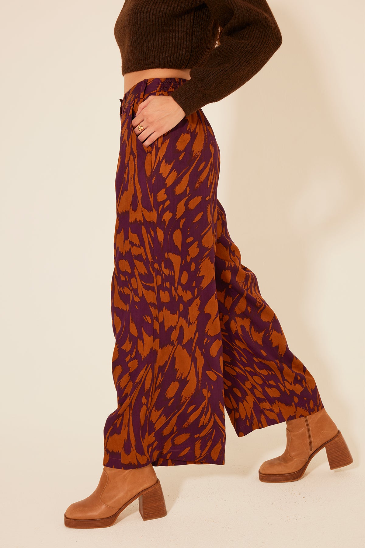 Tori Pant