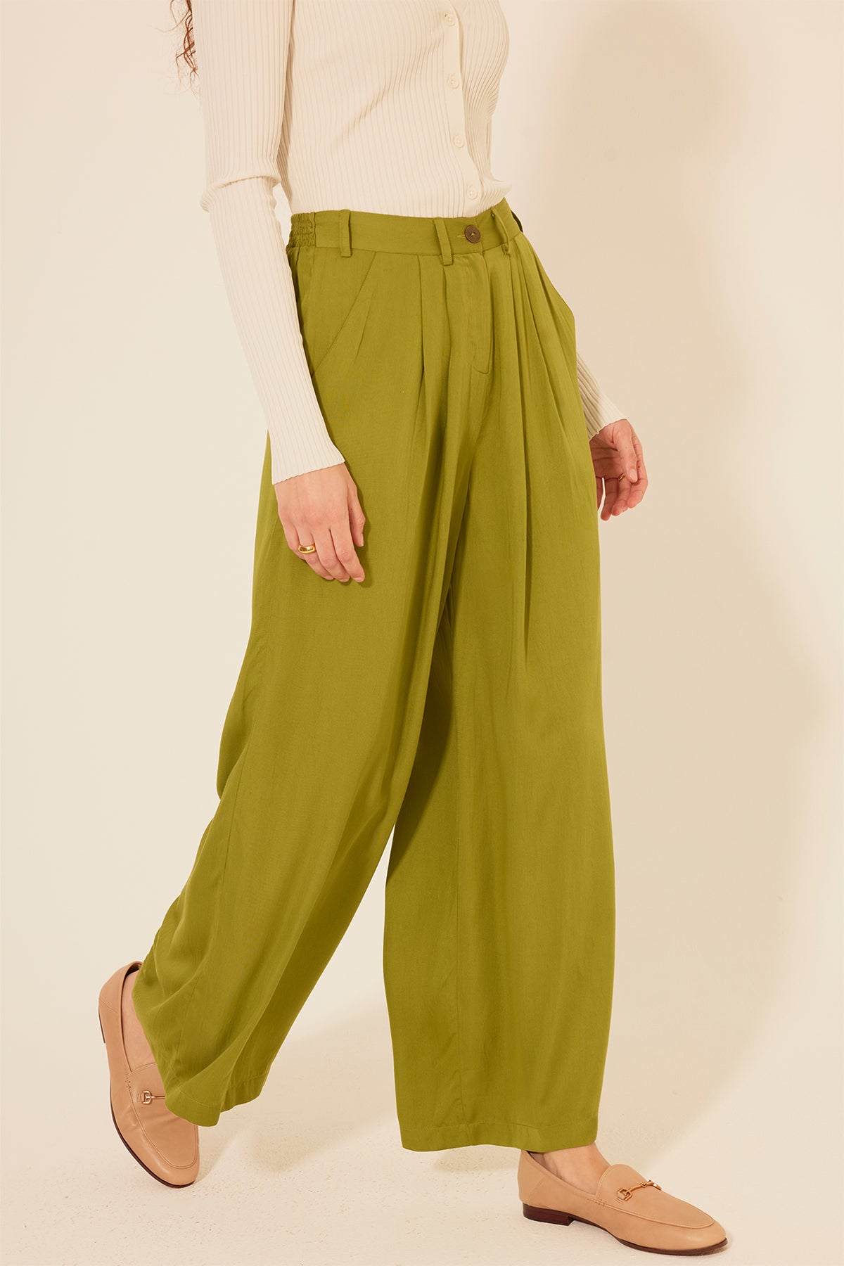 Tori Pant